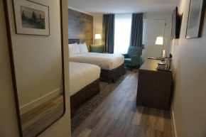 Отель The Hotel on Pownal  Шарлоттаун
